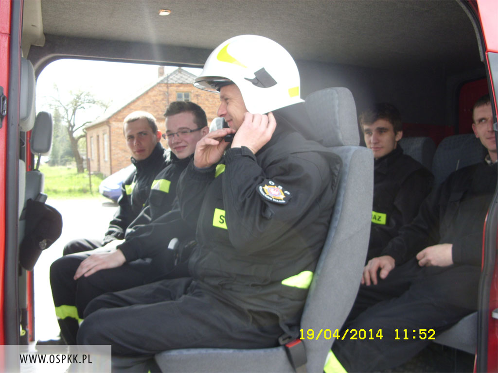 Czuwanie Przy Grobie Paskim   19042014r 25 20161209 2030924190