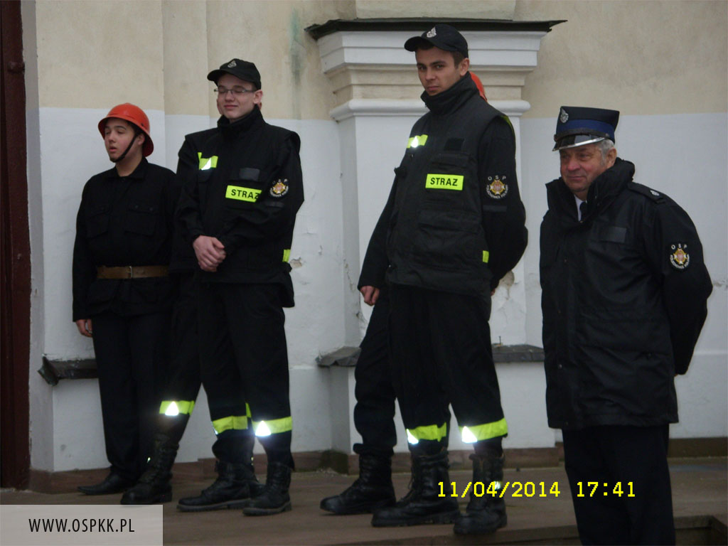 Droga Krzyowa Ulicami Miasta 11042014r 3 20161209 1949802728