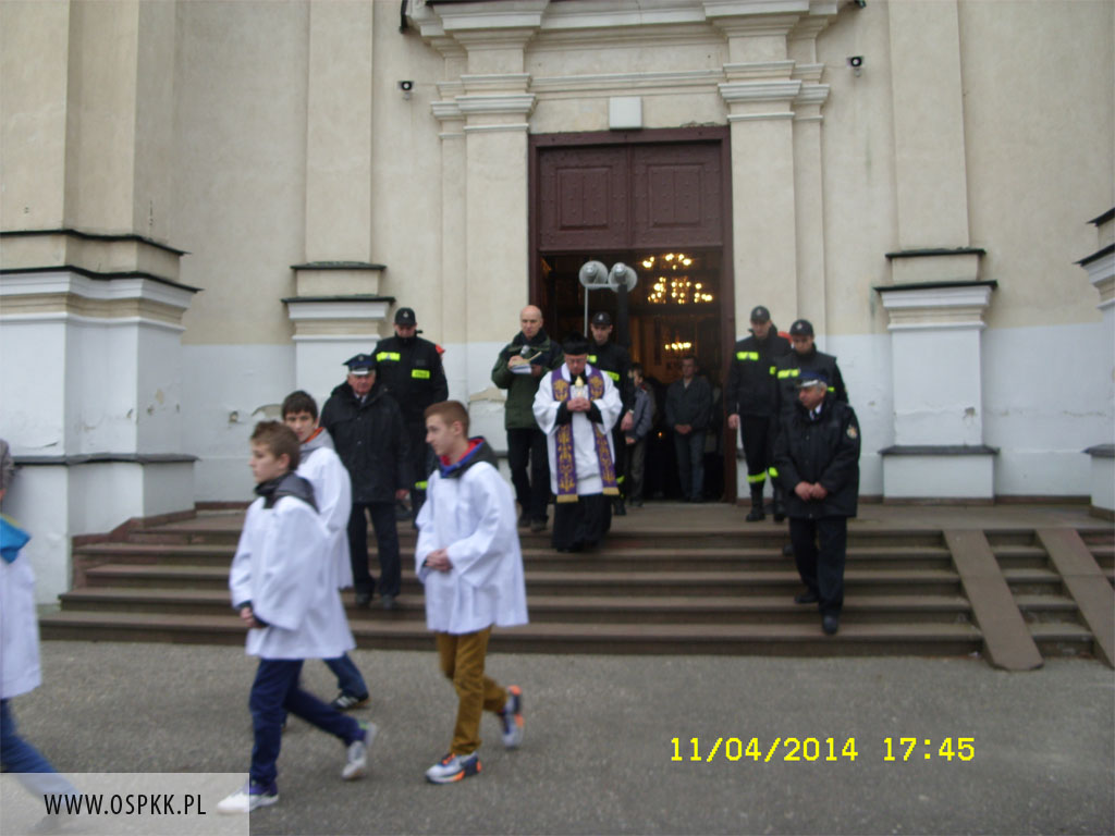 Droga Krzyowa Ulicami Miasta 11042014r 7 20161209 1712396055